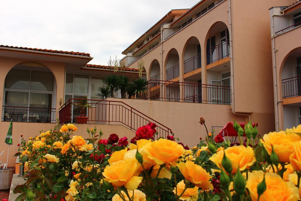 Hotel Hera Sozopol Exterior photo