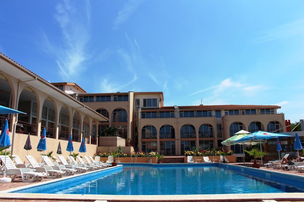 Hotel Hera Sozopol Exterior photo